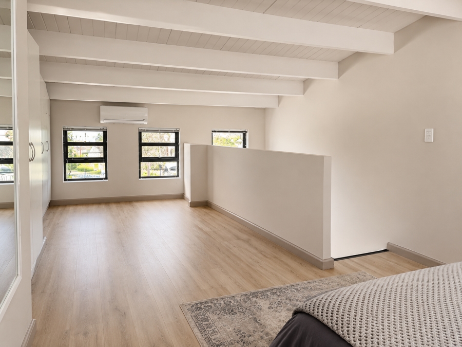 2 Bedroom Property for Sale in Burgundy Estate Western Cape